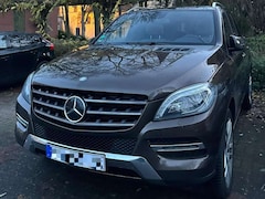 Bild des Angebotes Mercedes-Benz ML 350 ML 350 BlueTEC 4MATIC 7G-TRONIC