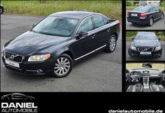 Bild des Angebotes Volvo S80 Lim. D5 Summum AUT+LEDER+XEN+NAVI+SHZ+215 PS