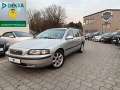 Bild des Angebotes Volvo V70 2.4 Comfort Aut/ZR 23/HU NEU/SHZ/Tempo/Klima