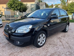 Bild des Angebotes Kia Rio 1.5 CRDi EX. TÜV NEU