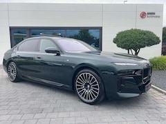 Bild des Angebotes BMW 750 e xDrive M Sport-INDIVIDUAL Oxfordgrün-HyperS