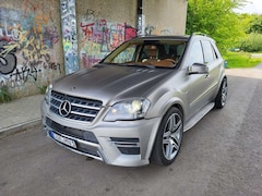 Bild des Angebotes Mercedes-Benz ML 63 AMG ML 63 AMG 4Matic 7G-TRONIC