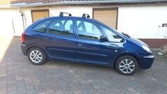 Bild des Angebotes Citroen Xsara Picasso Xsara Picasso 1.8i Exclusive