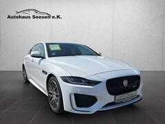 Bild des Angebotes Jaguar XE R-Dynamic  AWD*Black Pack*Navi*Leder*LED*