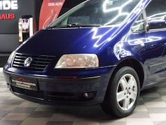 Bild des Angebotes VW Sharan 1.9TDI Family 7-Sitzer/LED-Licht/AHK