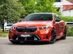 Bild des Angebotes BMW M5 INDIVIDUAL.DR.ASS.PRO.PANO.360°.4ZONEN.B&W
