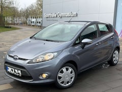 Bild des Angebotes Ford Fiesta Champions Edition 1.25 Tüv Neu 95.000 KM