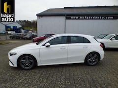 Bild des Angebotes Mercedes-Benz A 200 AMG Line Plus Standheizung AHK Totwinkelassist LED