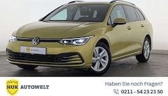 Bild des Angebotes VW Golf Golf VIII 1.5 eTSI Life OPF LED+NAVI+AHK+ACC+RFK