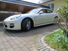 Bild des Angebotes Porsche Panamera Turbo PDK