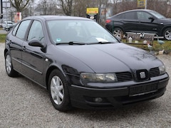 Bild des Angebotes SEAT Leon Leon 1.6 16V Signo  Tüv: NEU 11/2027