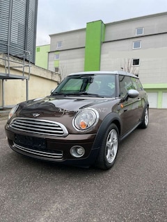 Bild des Angebotes MINI Cooper Clubman 1.6 *KLIMAAUTO*SHD*ALU