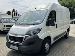 Bild des Angebotes Peugeot Boxer 335 L2H2 Komfort BlueHDi 130