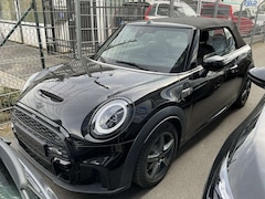 Bild des Angebotes MINI Cooper S Cabrio JCW ACC SHZ LED Leder R.Cam