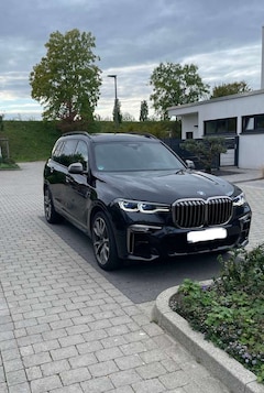 Bild des Angebotes BMW X7 M M50 d absolut voll, top gepflegt