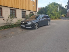 Bild des Angebotes Opel Insignia 2.0 Bi TurboCDTI Sports Tour. Aut. Business Editio