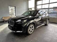 Bild des Angebotes BMW iX1 30 xDrive xLine Leder_Panorama_HarmanKardon_Headup