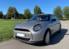 Bild des Angebotes MINI Cooper E Essential Trim, Paket XS