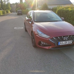 Bild des Angebotes Hyundai i30 Kombi 1.5 Pure