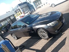 Bild des Angebotes BMW 750 750i