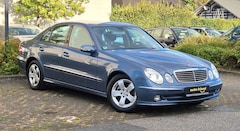 Bild des Angebotes Mercedes-Benz E 320 CDI Avantg. /XENON/LEDER/AHK/PDC/SHZ/TEMPO