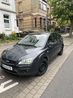 Bild des Angebotes Ford Focus 1.6 Futura