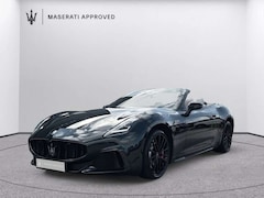 Maserati GranCabrio 404 kW 3.0 V6 AWD Trofeo
