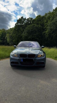 Bild des Angebotes BMW 330 330d xDrive