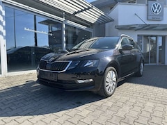 Bild des Angebotes Skoda Octavia Combi 2.0 TDI DSG*LED*NAVI*PDC
