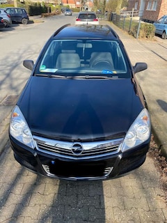 Bild des Angebotes Opel Astra 1.4 Caravan Selection 110 Jahre