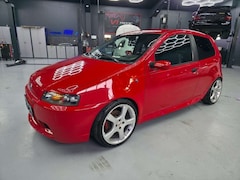 Bild des Angebotes Fiat Punto 1.8 HGT Abarth kit 17zoll tüv neu zahnriemen neu