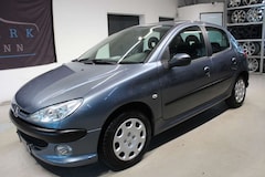 Bild des Angebotes Peugeot 206 Grand Filou Cool*SERVO*KLIMA*ABS