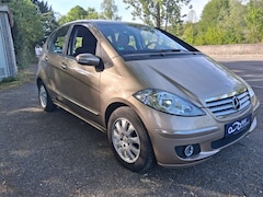 Bild des Angebotes Mercedes-Benz A 170 A 170 Neuwertig !!! Rentnerfahrzeug nur 49200KM