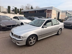 BMW 525 i A Exclusive M-Paket