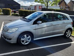 Bild des Angebotes Mercedes-Benz 200 B Klasse 200 CDI