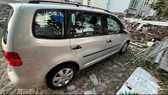 Bild des Angebotes VW Touran 7 Sitzer