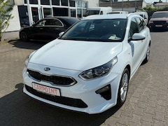 Bild des Angebotes Kia Ceed SW / cee'd SW cee'd/Vision KAMERA/NAVI/KLIMAUT/SHZ/PDC/AUT/ALU