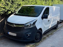 Bild des Angebotes Opel Vivaro Transporter in weiẞ mit 120 PS u. Anhängerkupplung