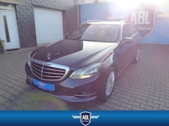 Bild des Angebotes Mercedes-Benz E 250 CDI.KOMBI.BLUE-EFFIC.NAVI.PDC.TEMPOM.AUTOMAT