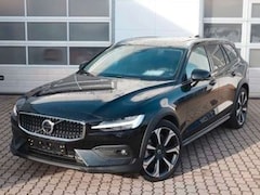 Bild des Angebotes Volvo V60 Cross Country V60 B5 Cross Country Ultimate AWD AHK B&W 360°