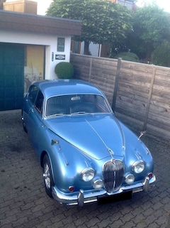 Bild des Angebotes Jaguar MK II 2.4 Bj. 63 RHD Automatik Chromspeichen