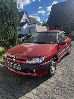 Bild des Angebotes Peugeot 306 Cabriolet 1.6 Saint Tropez