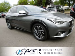 Infiniti Q30 1.5d LUXE Nav LED Alcantara Keyless CAM PDC