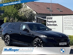 Bild des Angebotes BMW 550 e T.xDr.M Sport Pro IntAktivL.PanoD.AHK 21"P+