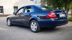 Bild des Angebotes Mercedes-Benz E 220 CDI Automatik Classic