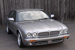 Jaguar XJR Top gepflegter XJR mit 3 Jahre Garantie