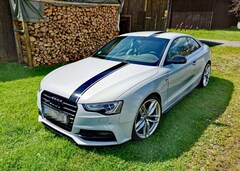 Bild des Angebotes Audi A5 Black Edition mit Extras