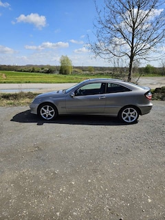 Bild des Angebotes Mercedes-Benz CL 200 Sport