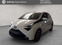 Bild des Angebotes Toyota Aygo X x-play Team D /Klima/Rückfahrk./Apple+Android