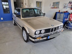 Bild des Angebotes BMW 325 325i